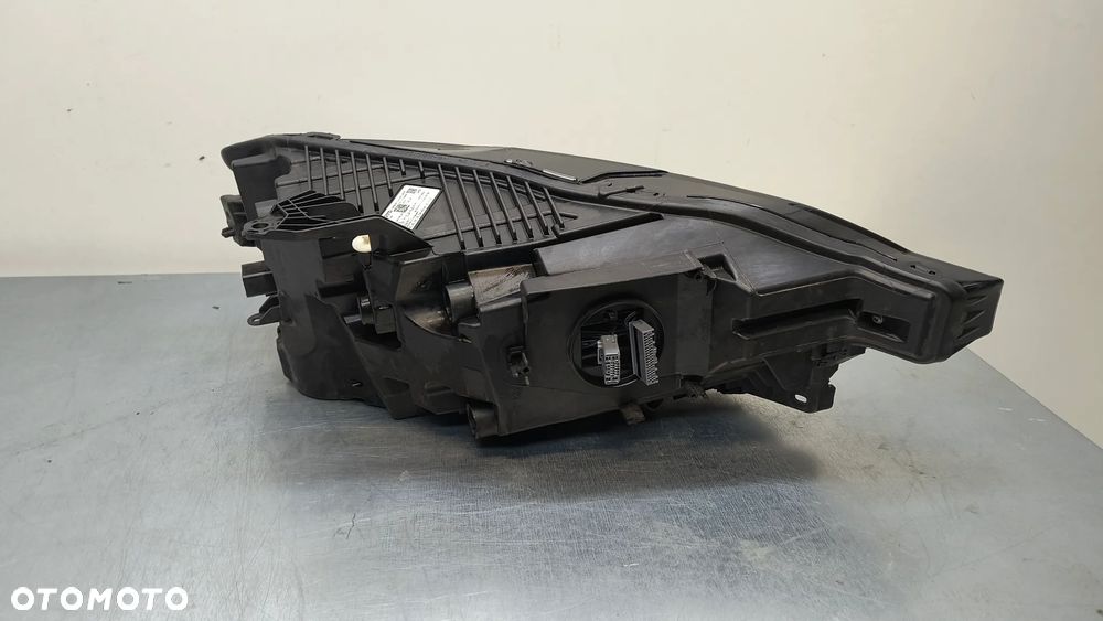 Lampa Lewa przednia Volvo XC60 II Lift - 6