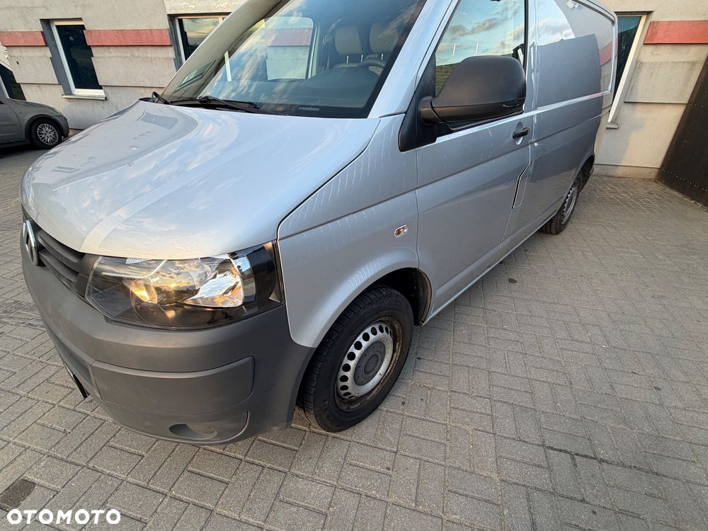 Volkswagen Transporter T5 - 6