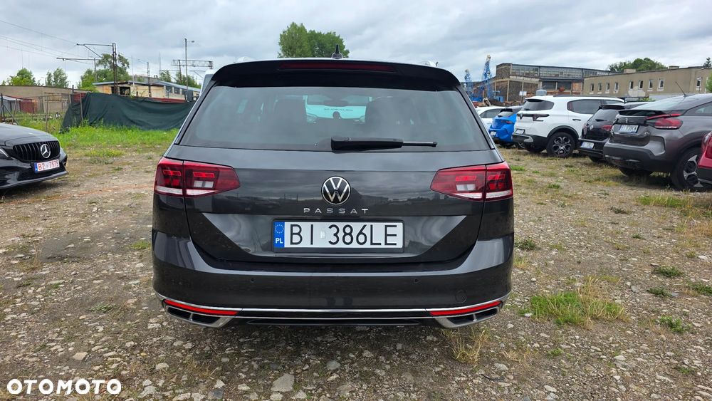 Volkswagen Passat 2.0 TDI Business DSG - 5