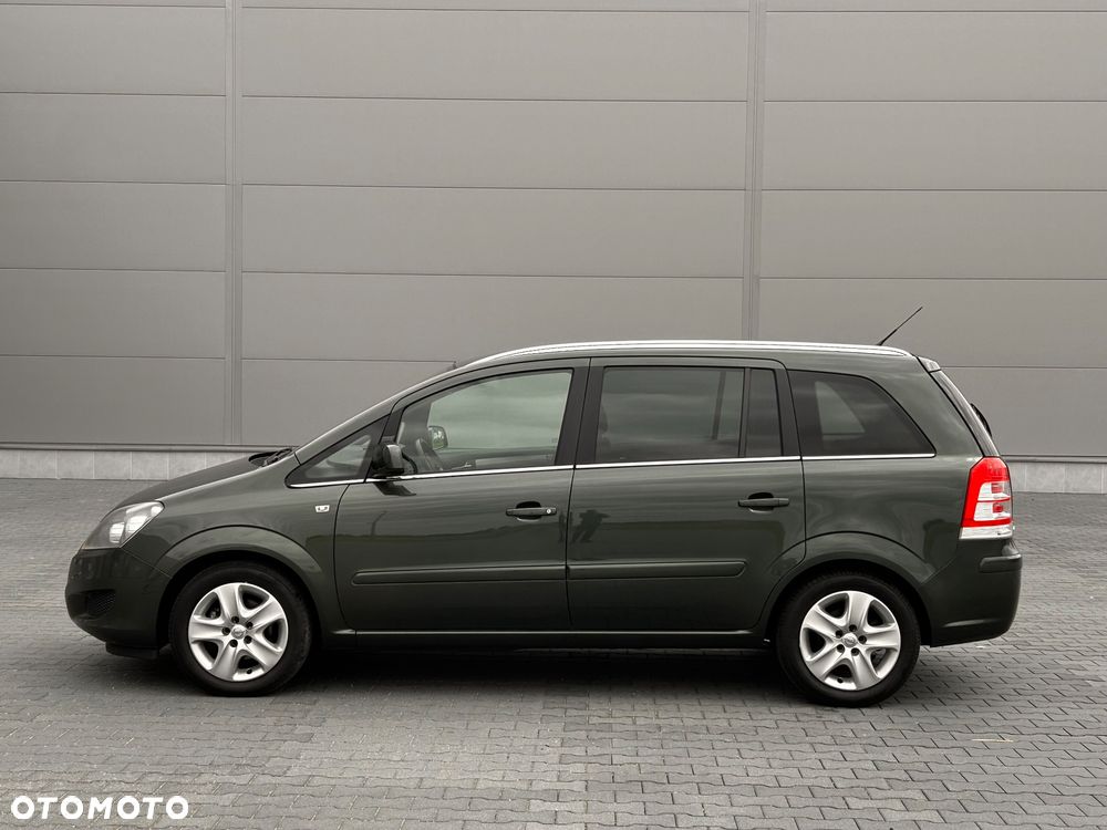 Opel Zafira 1.8 Cosmo - 15