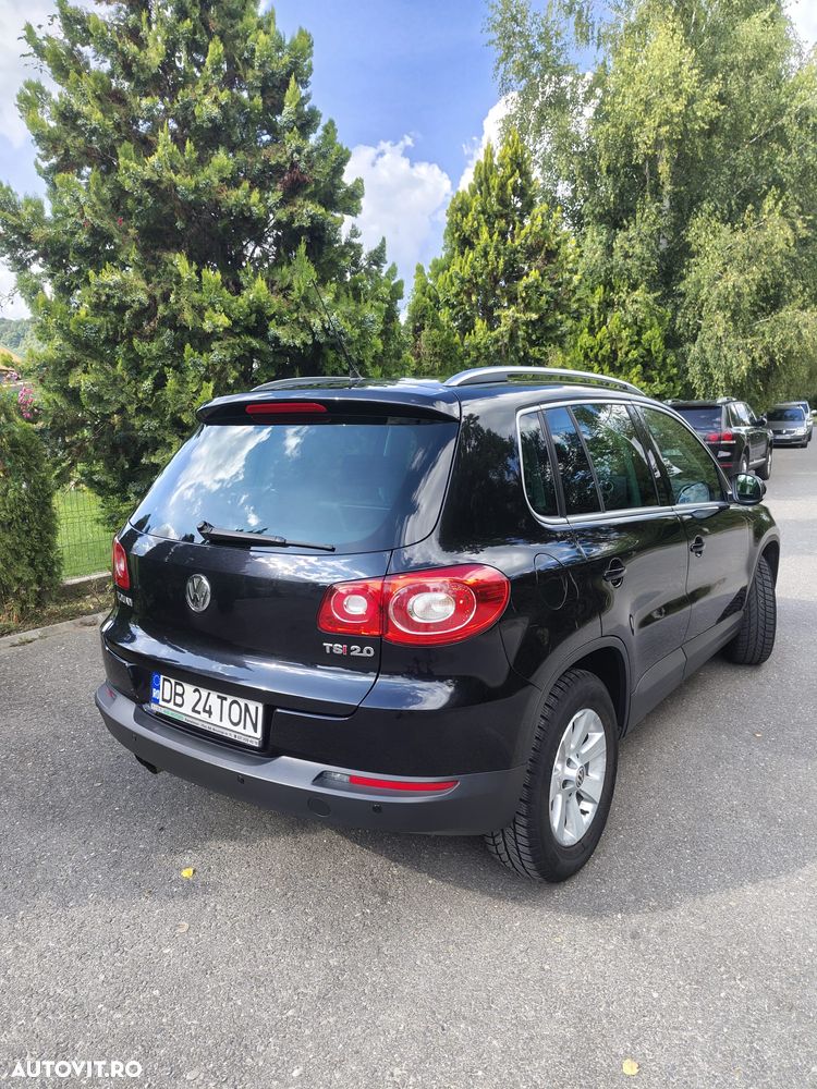 Volkswagen Tiguan - 4