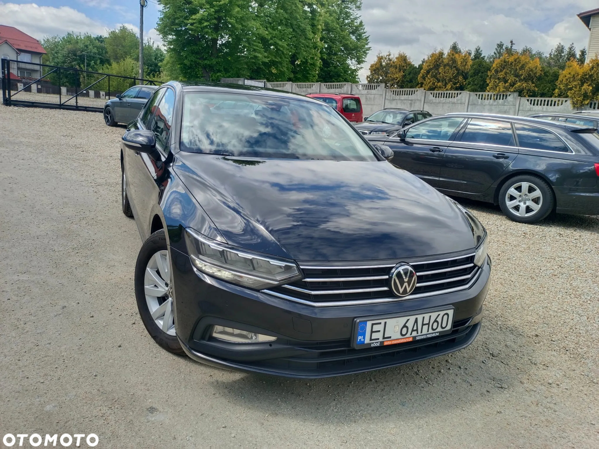 Volkswagen Passat - 9