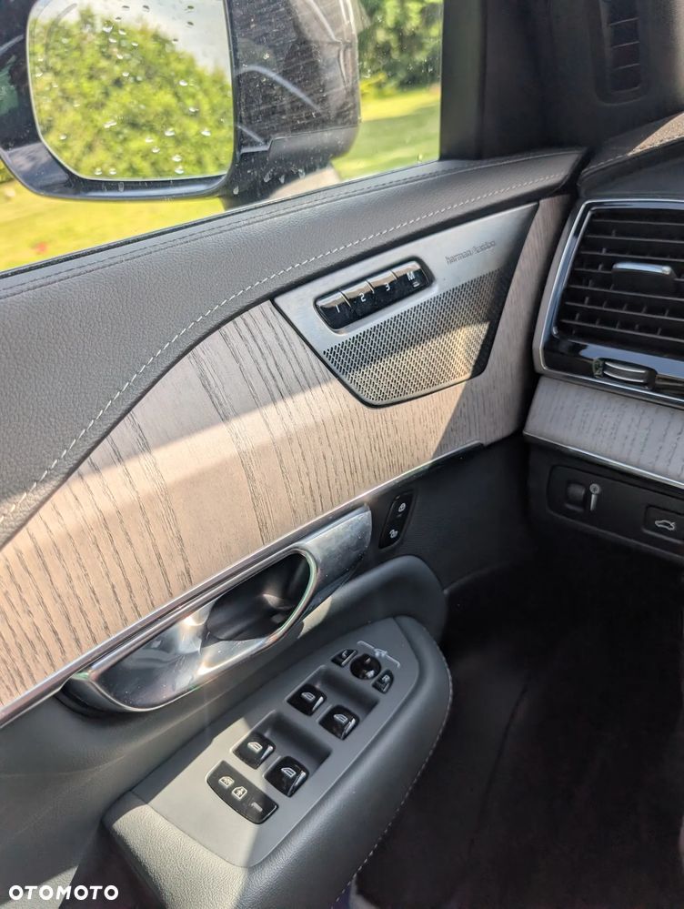 Volvo XC 90 - 36