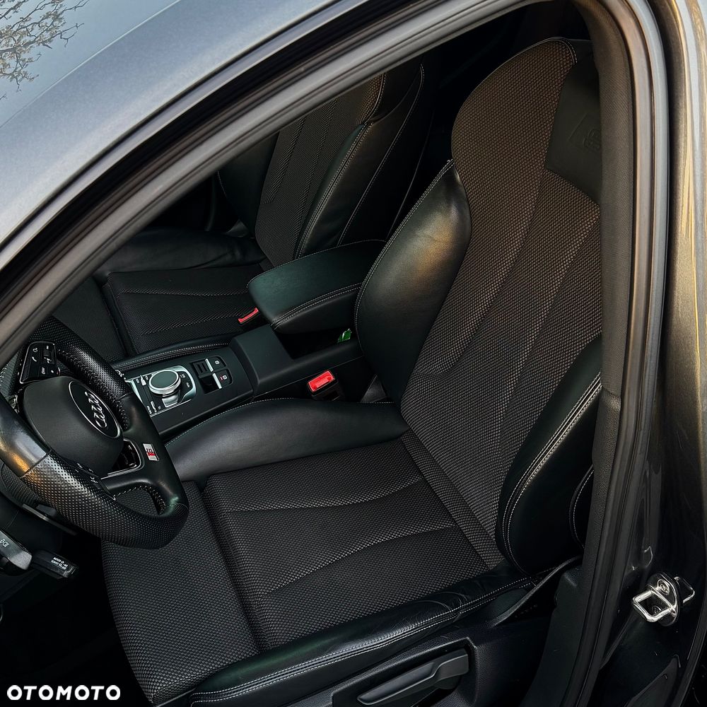 Audi A3 Sportback 2.0 TDI quattro S tronic sport - 24