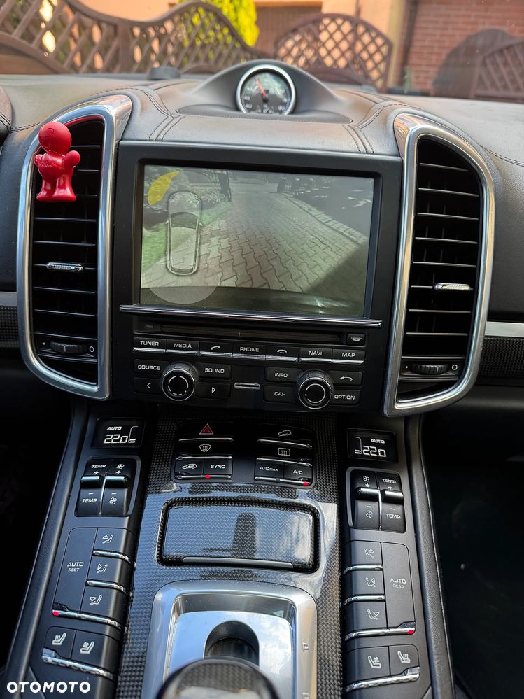 Porsche Cayenne Diesel Platinum Edition - 13