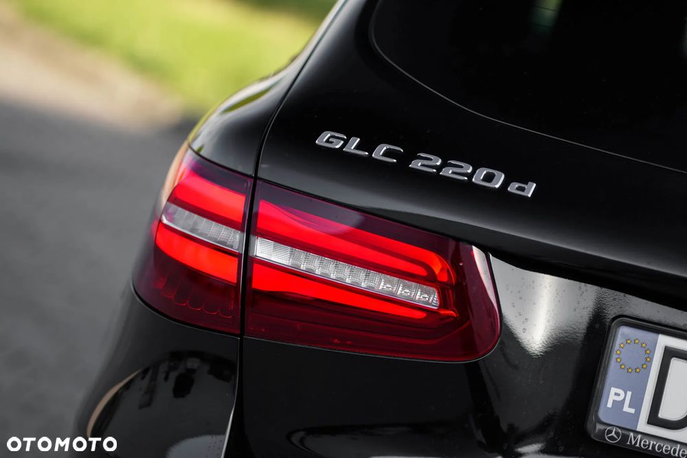 Mercedes-Benz GLC 220 d 4-Matic - 3