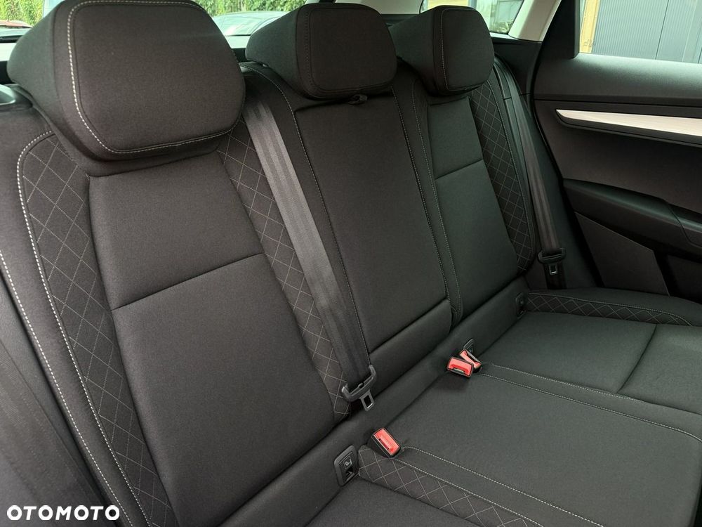 Skoda Karoq 1.5 TSI DSG Ambition - 14