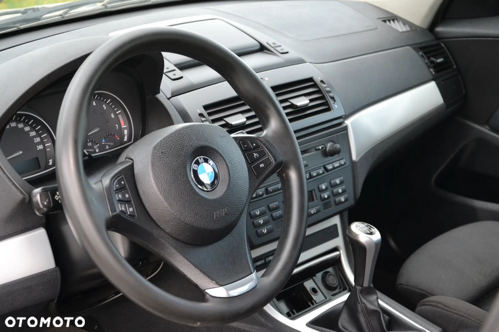 BMW X3 xDrive20i Edition Exclusive - 2