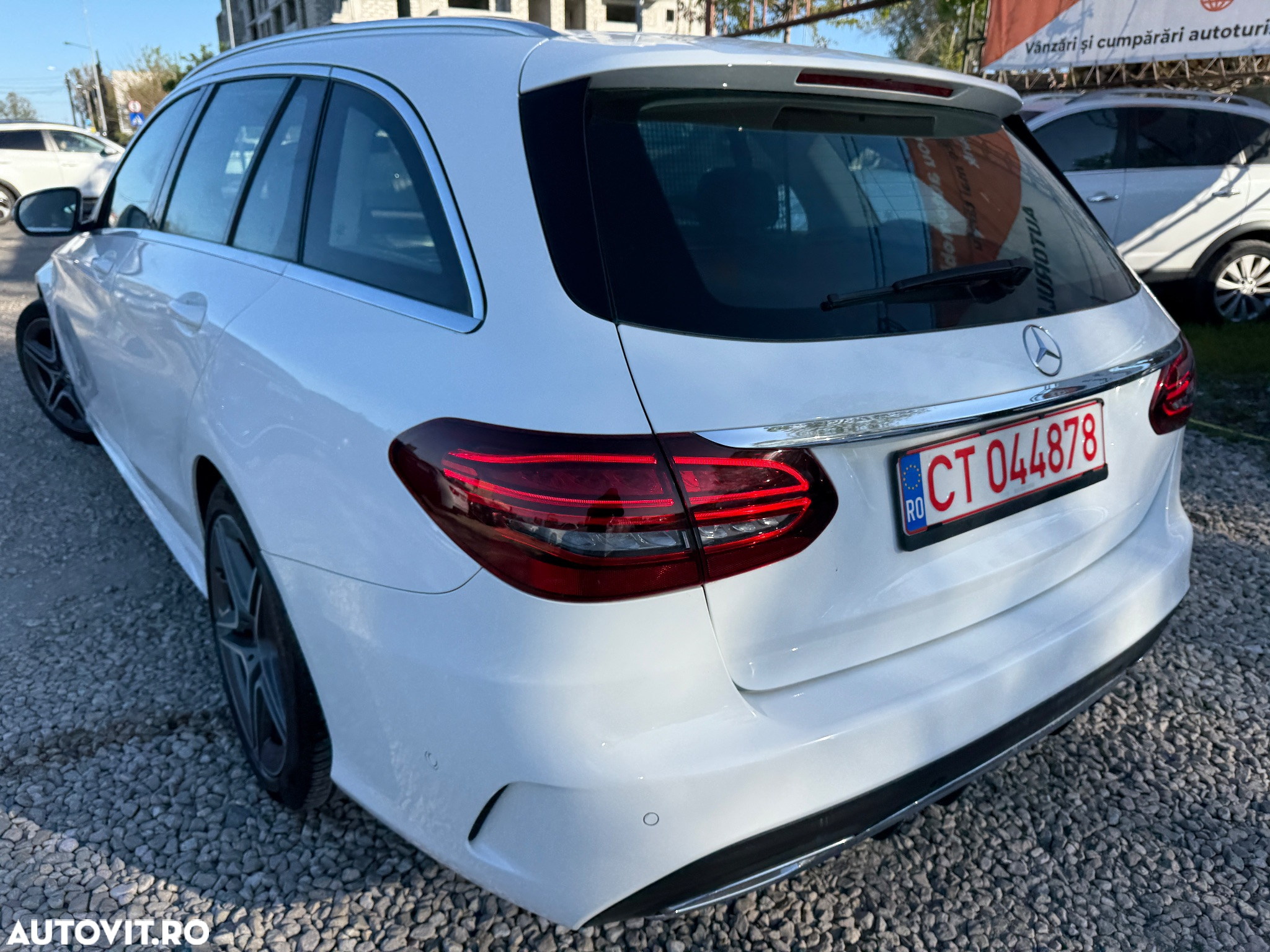 Mercedes-Benz C 220 d T 9G-TRONIC AMG Line - 33