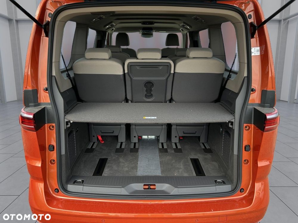 Volkswagen Multivan - 23
