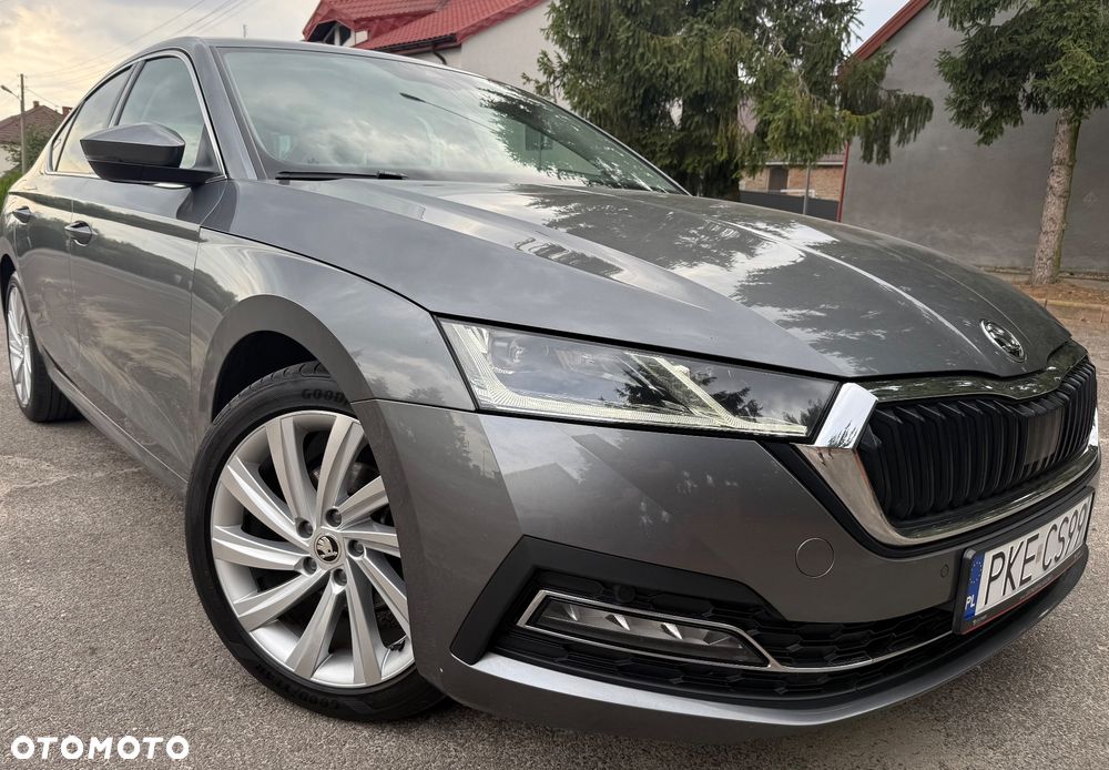Skoda Octavia 2.0 TDI Sportline DSG - 2