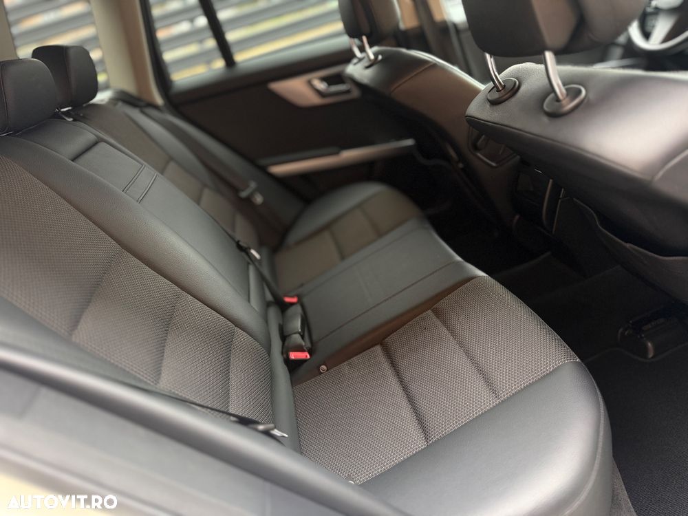 Mercedes-Benz GLK 220 CDI DPF BlueEFFICIENCY 7G-TRONIC SPORT EDITION - 8