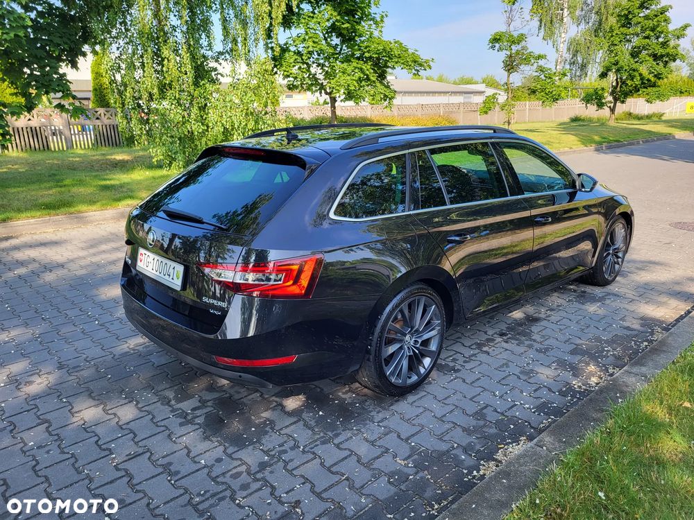 Skoda Superb 2.0 TDI 4x4 DSG Ambition - 5