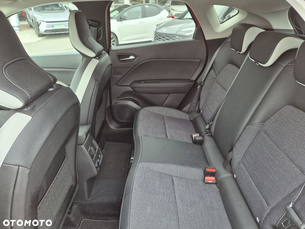 Renault Captur 1.3 TCe Intens EDC - 12