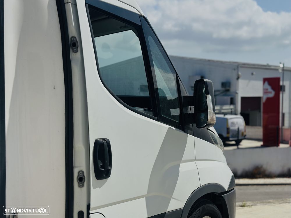 Iveco Daily 2.3 35S14D 3450 - 33