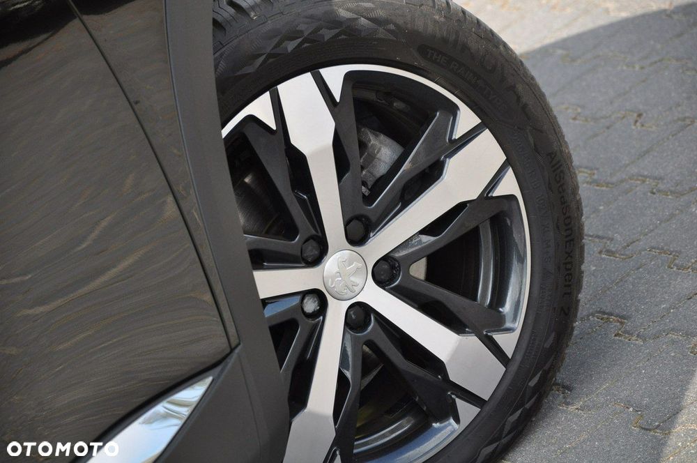 Peugeot 3008 BlueHDi 180 Stop & Start EAT8 Allure - 22