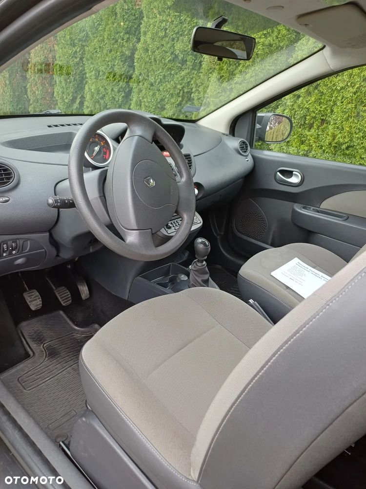 Renault Twingo - 21