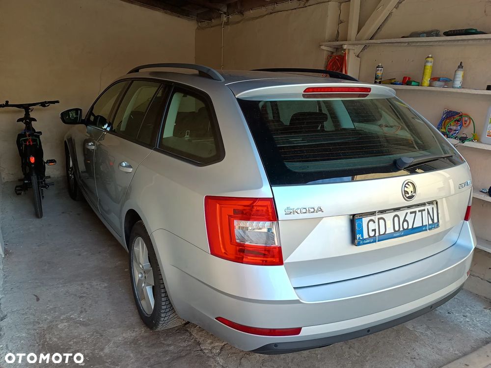 Skoda Octavia - 2