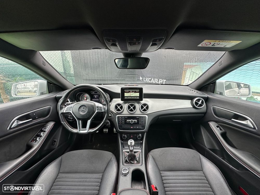 Mercedes-Benz CLA 180 - 11