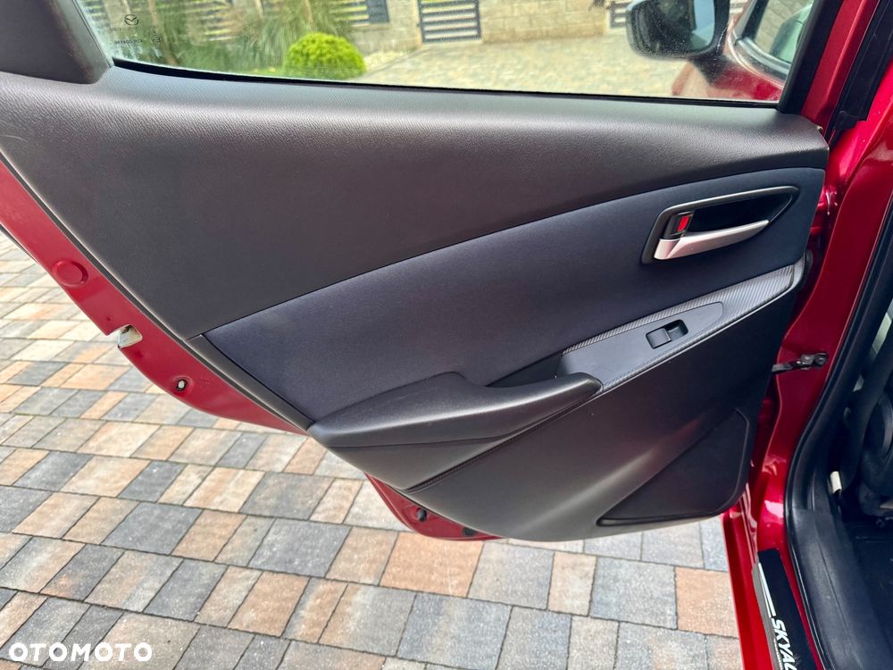 Mazda 2 SKYACTIV-G 90 Red Sports Edition - 10