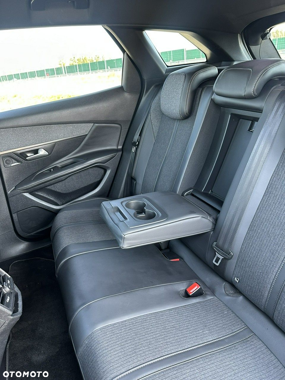Peugeot 3008 - 25