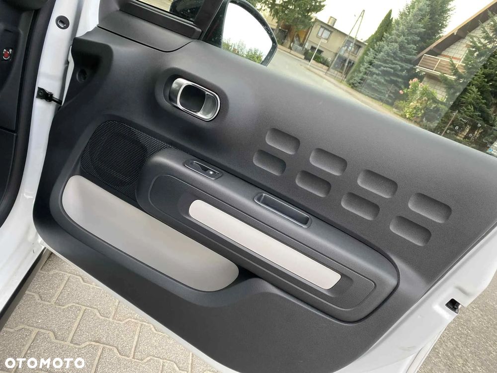 Citroën C3 Pure Tech 82 FEEL - 20