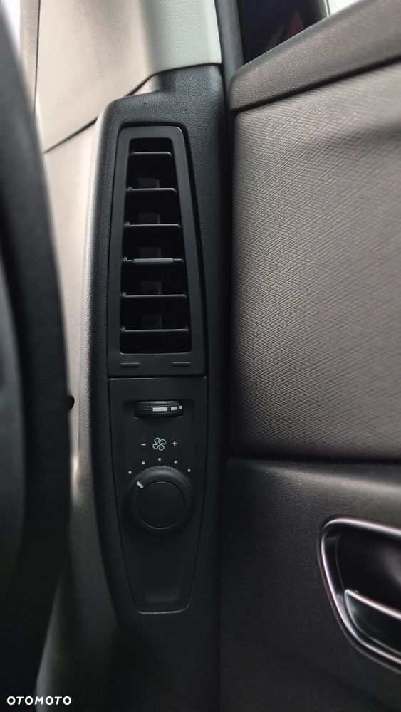 Citroën C4 Picasso 1.6 BlueHDi MoreLife S&S - 11