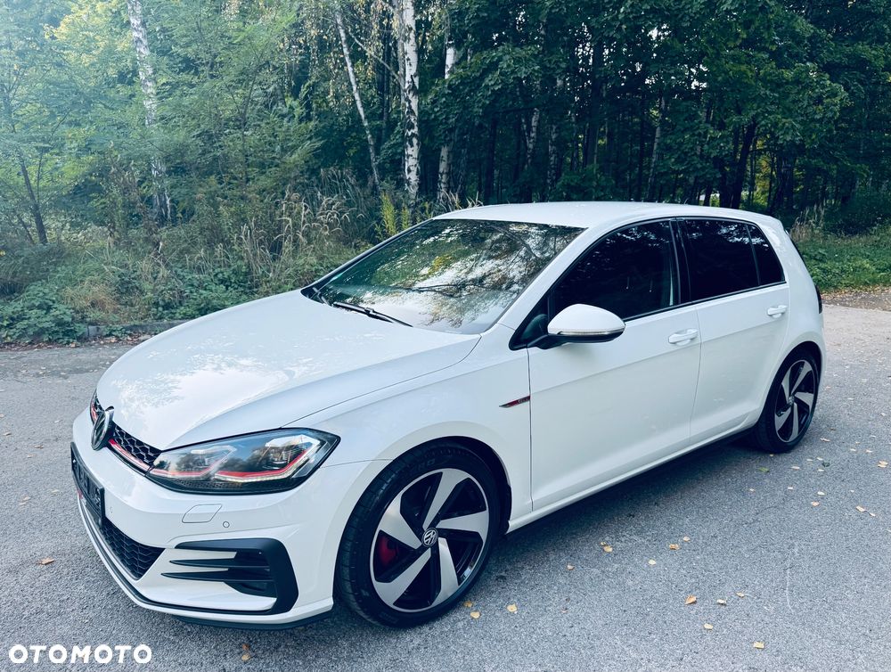 Volkswagen Golf GTI (BlueMotion Technology) - 2