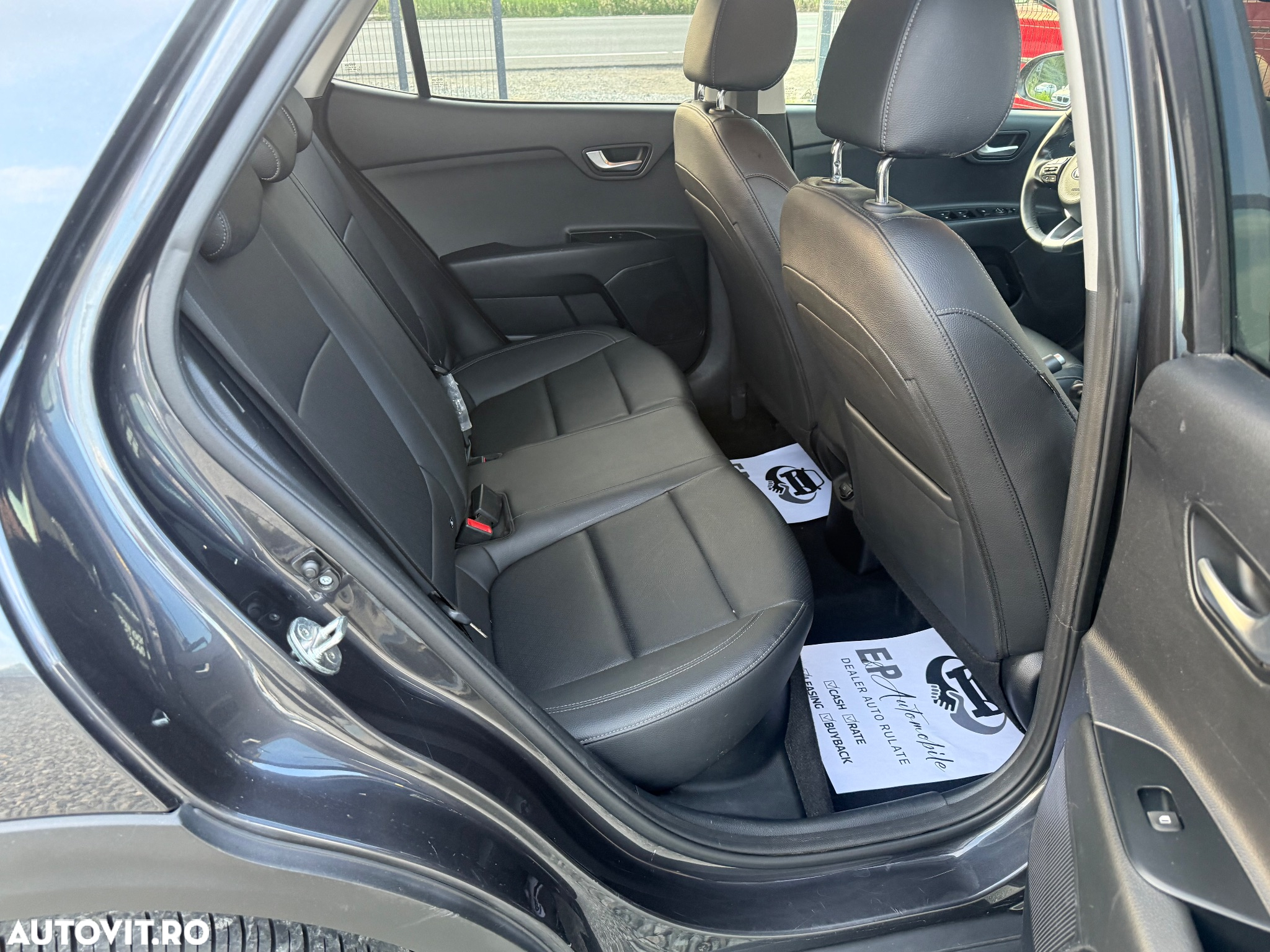 Kia Stonic 1.0 T-GDI 120 Platinum Edition - 14