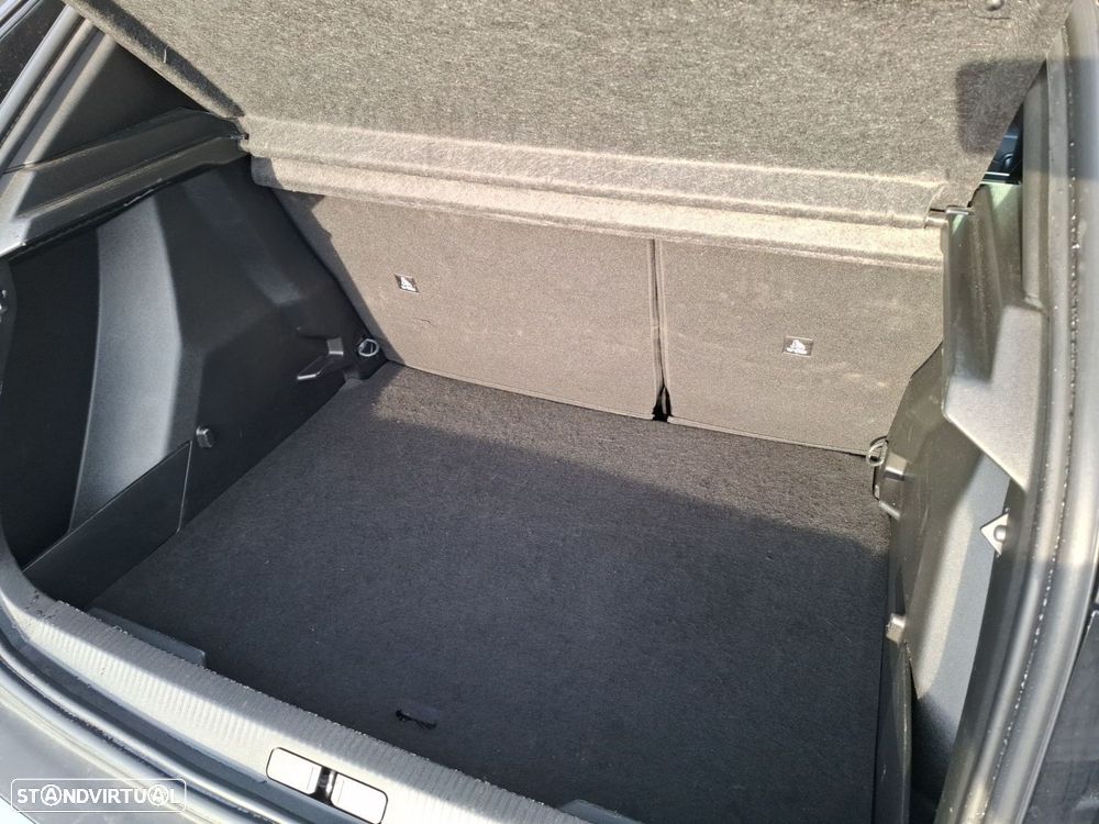 Peugeot 2008 1.2 PureTech Active - 20