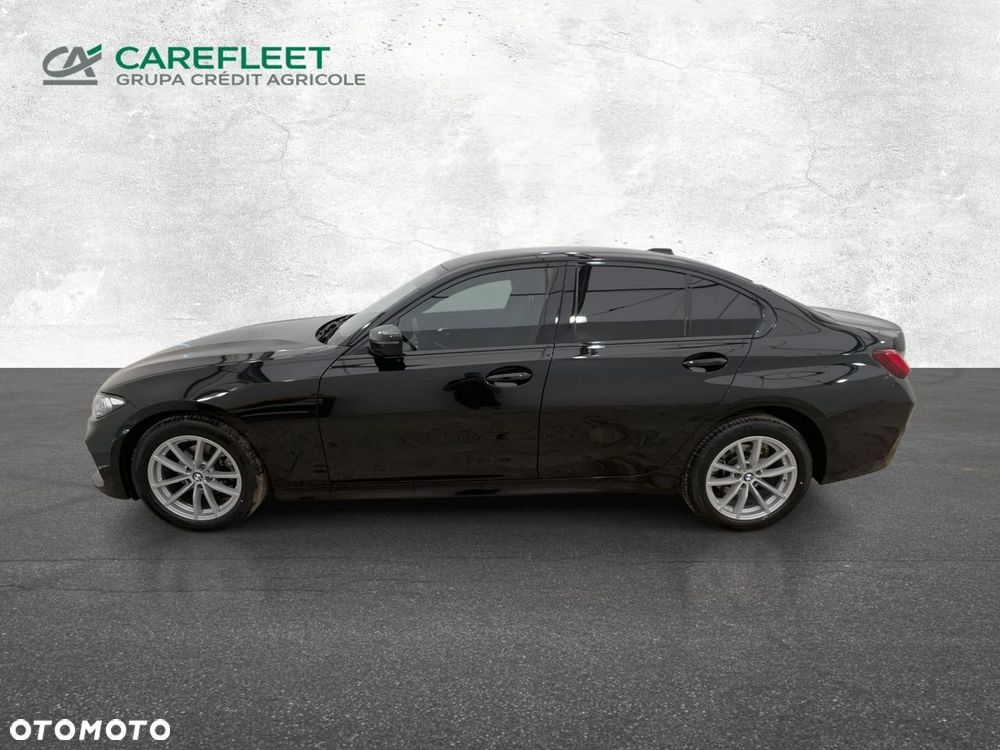 BMW Seria 3 318i - 8