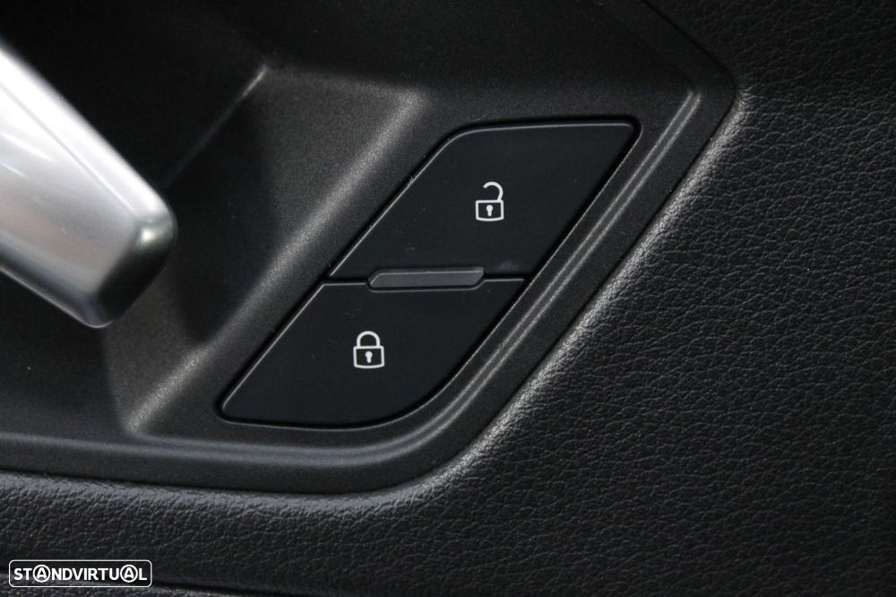 Audi Q3 45 TFSIe S tronic - 22