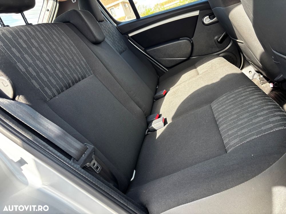 Dacia Sandero 1.2 16V 75 Laureate - 15