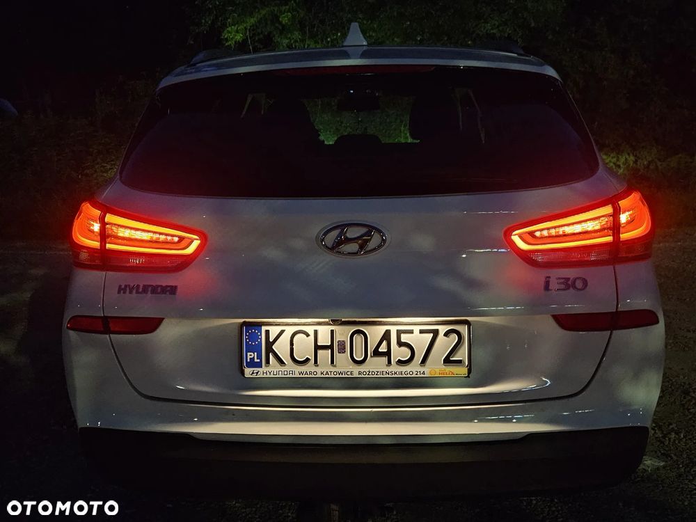 Hyundai i30 1.4 T-GDI Premium DCT - 22