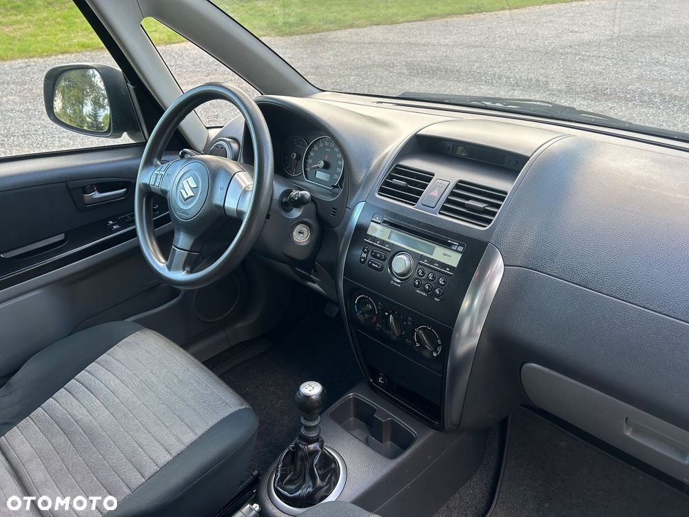 Suzuki SX4 - 3