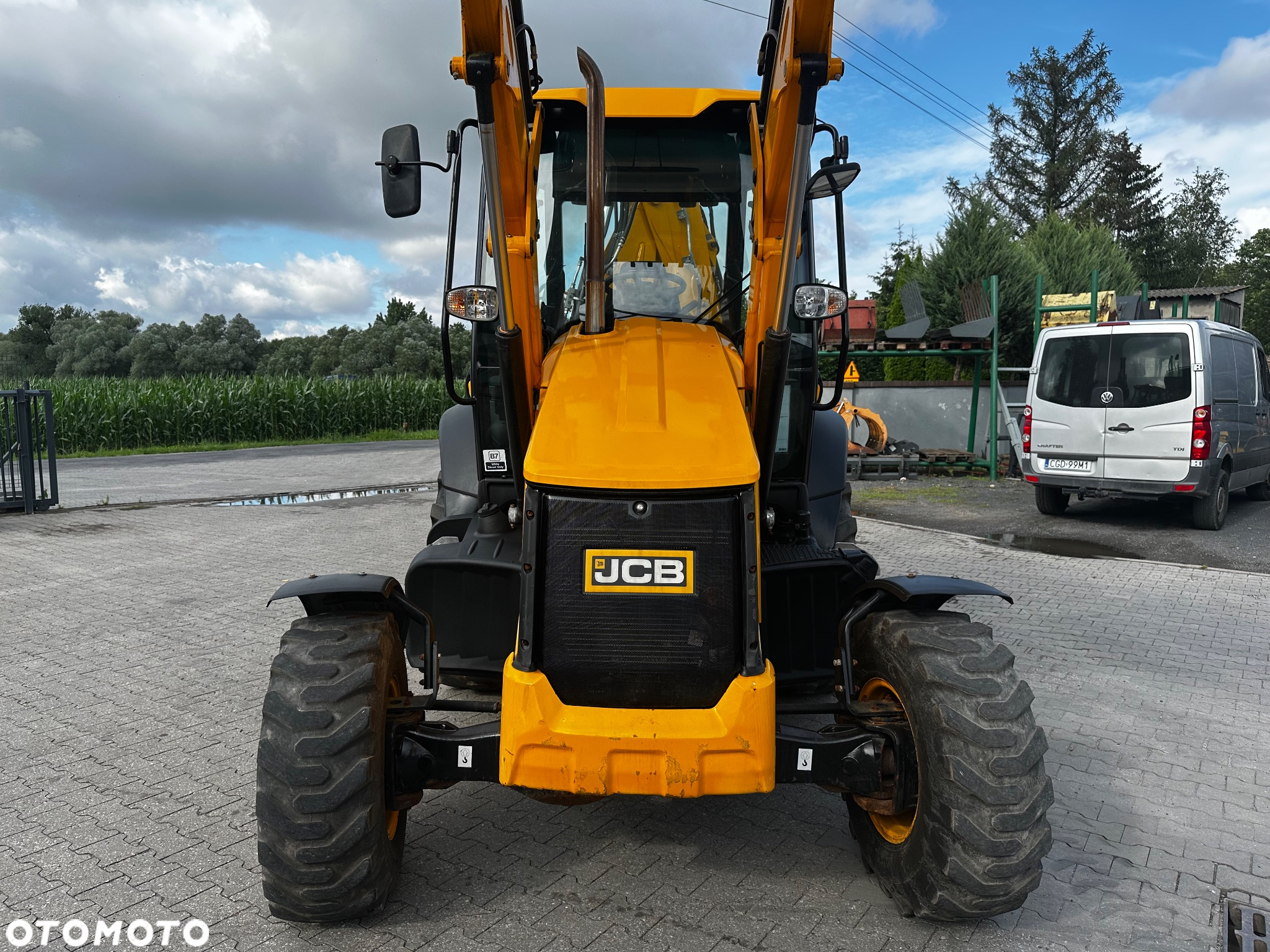 JCB 3CX PLUS AEC - 11
