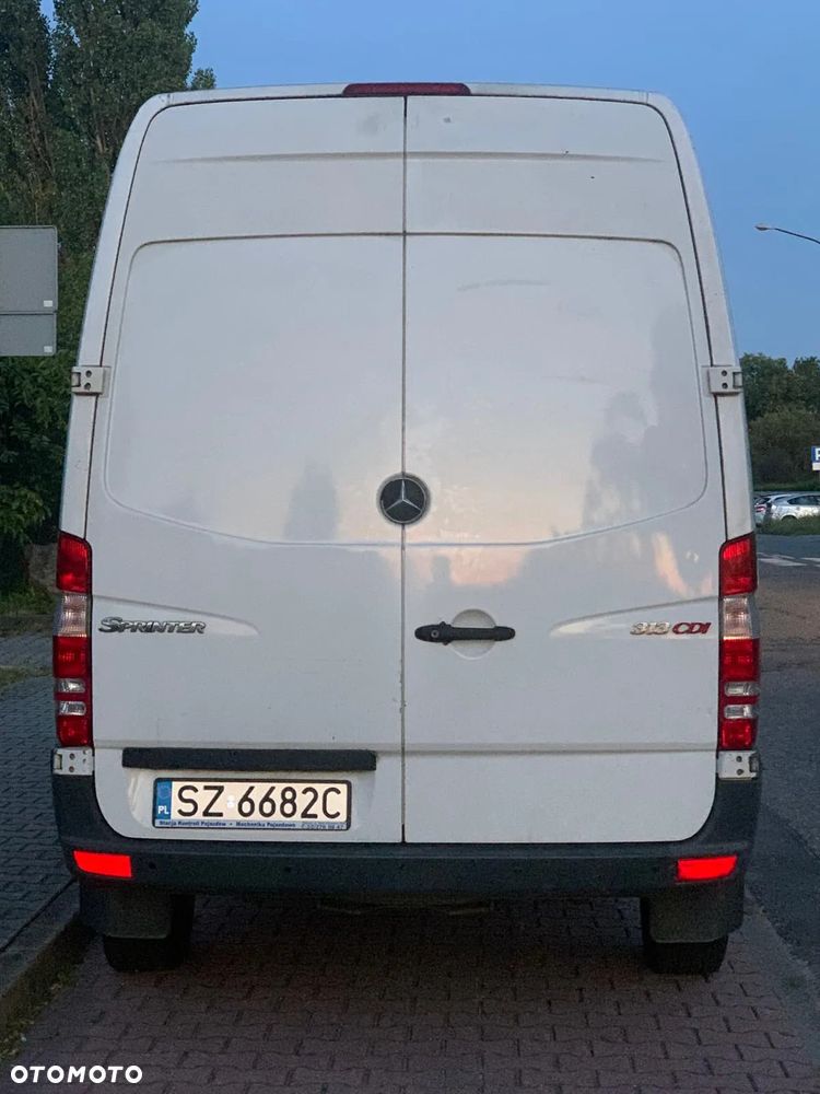 Mercedes-Benz SPRINTER - 3