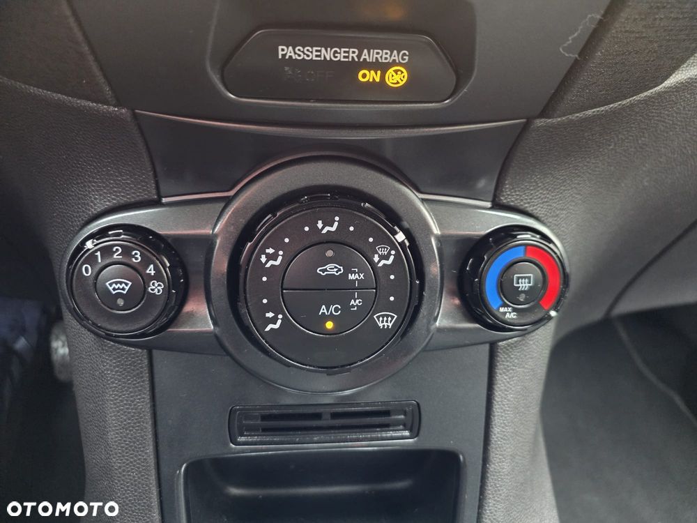 Ford Fiesta 1.25 SYNC Edition - 18