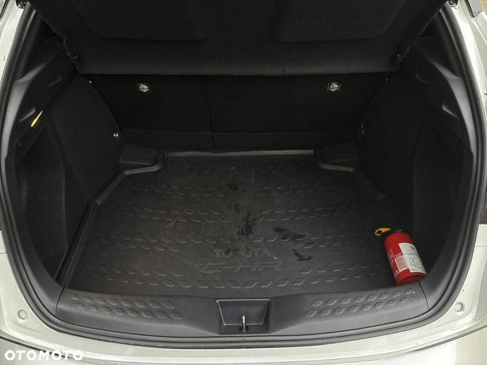 Toyota C-HR 1.8 Hybrid GPF Style - 11