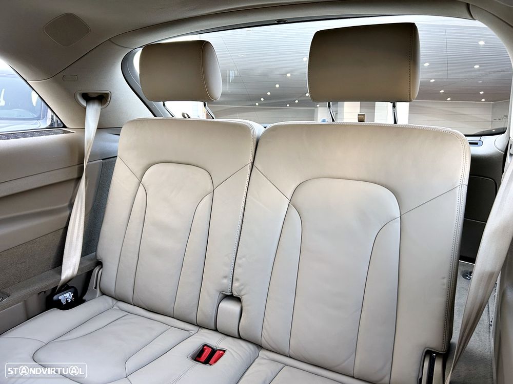 Audi Q7 4.2 V8 FSi quattro S-line Tiptronic - 33