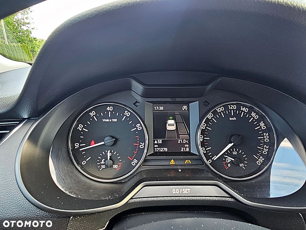 Skoda Octavia - 40