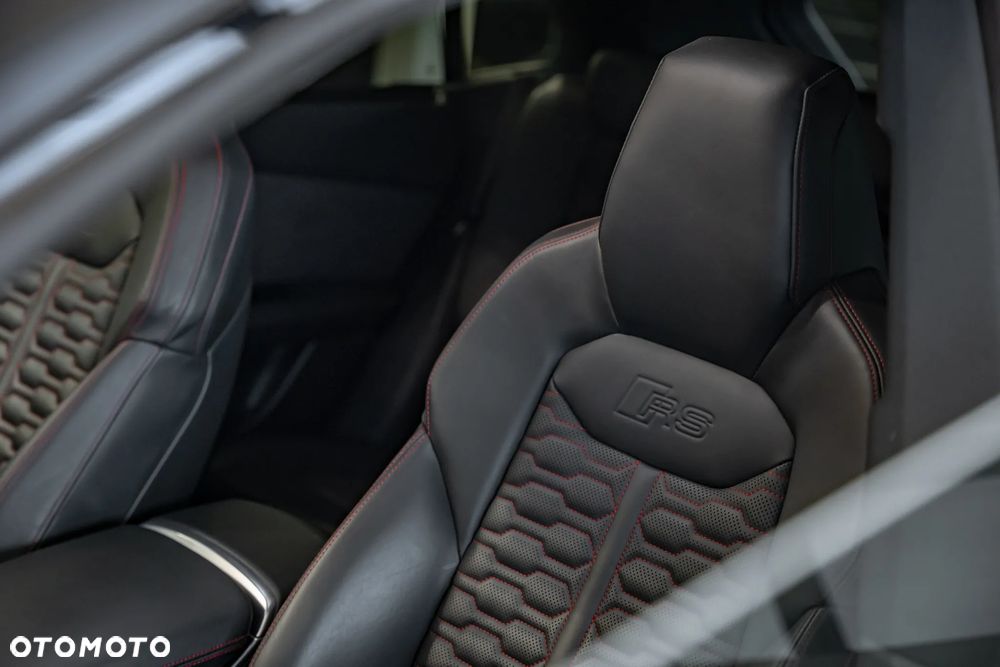 Audi RS Q8 TFSI Quattro Tiptronic - 22