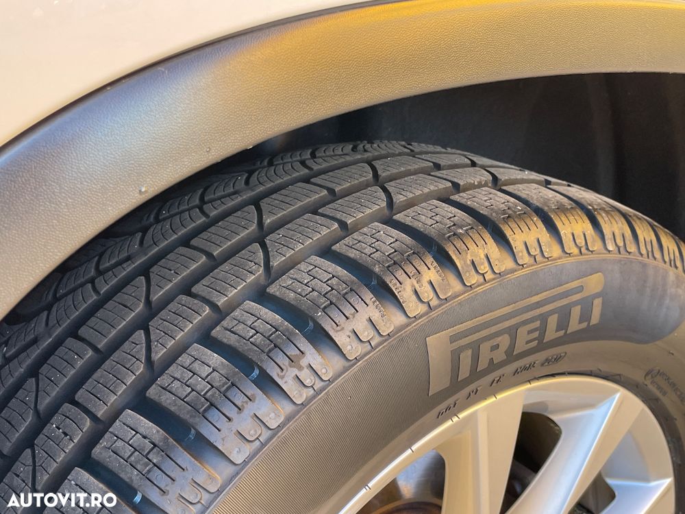 Volkswagen Tiguan 2.0 TDI DPF Sport & Style - 14