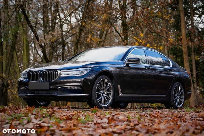 BMW Seria 7 740d xDrive - 17