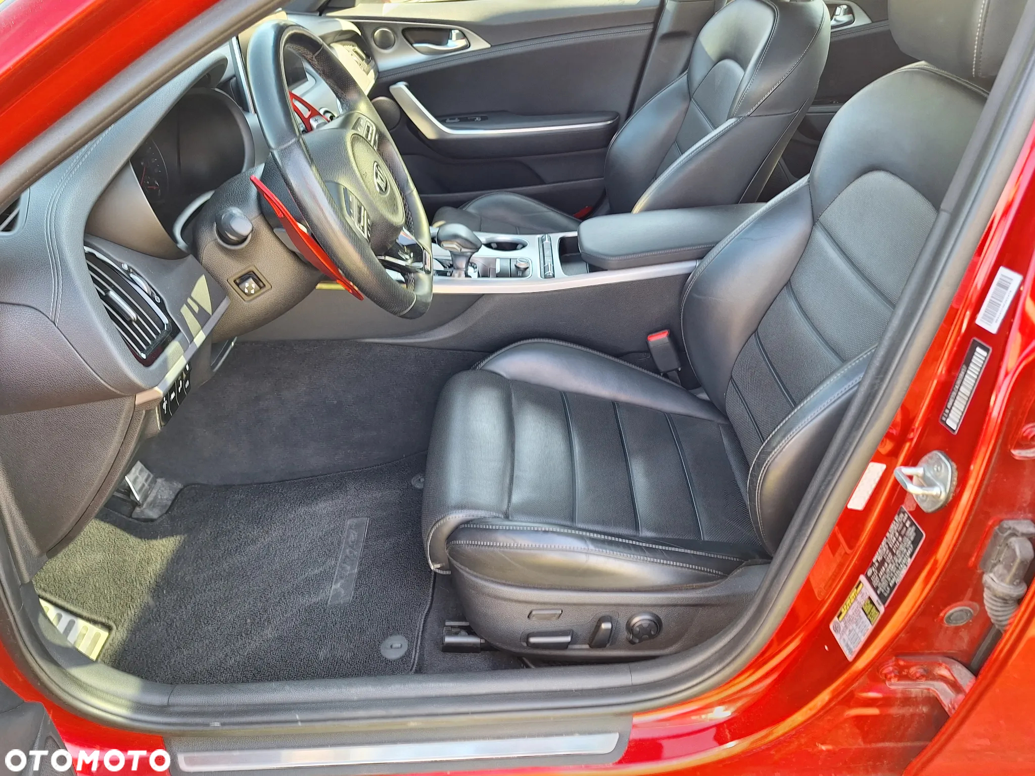 Kia Stinger 3.3 T-GDI V6 GT AWD - 18