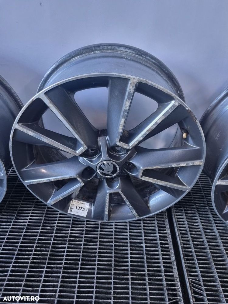 Jante aliaj Skoda Yeti Facelift 2013 - 2017 (1375) R17 Et45 5*112 - 3