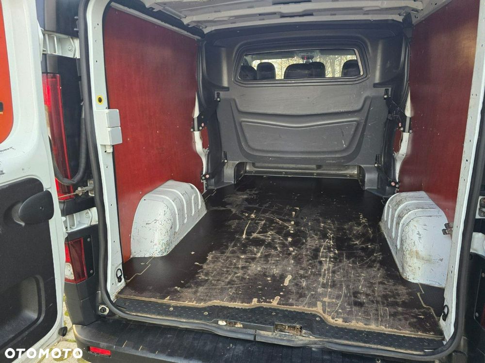 Renault Trafic - 28