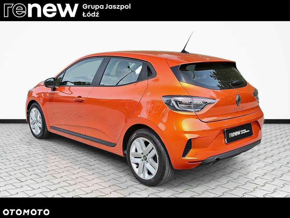 Renault Clio - 7