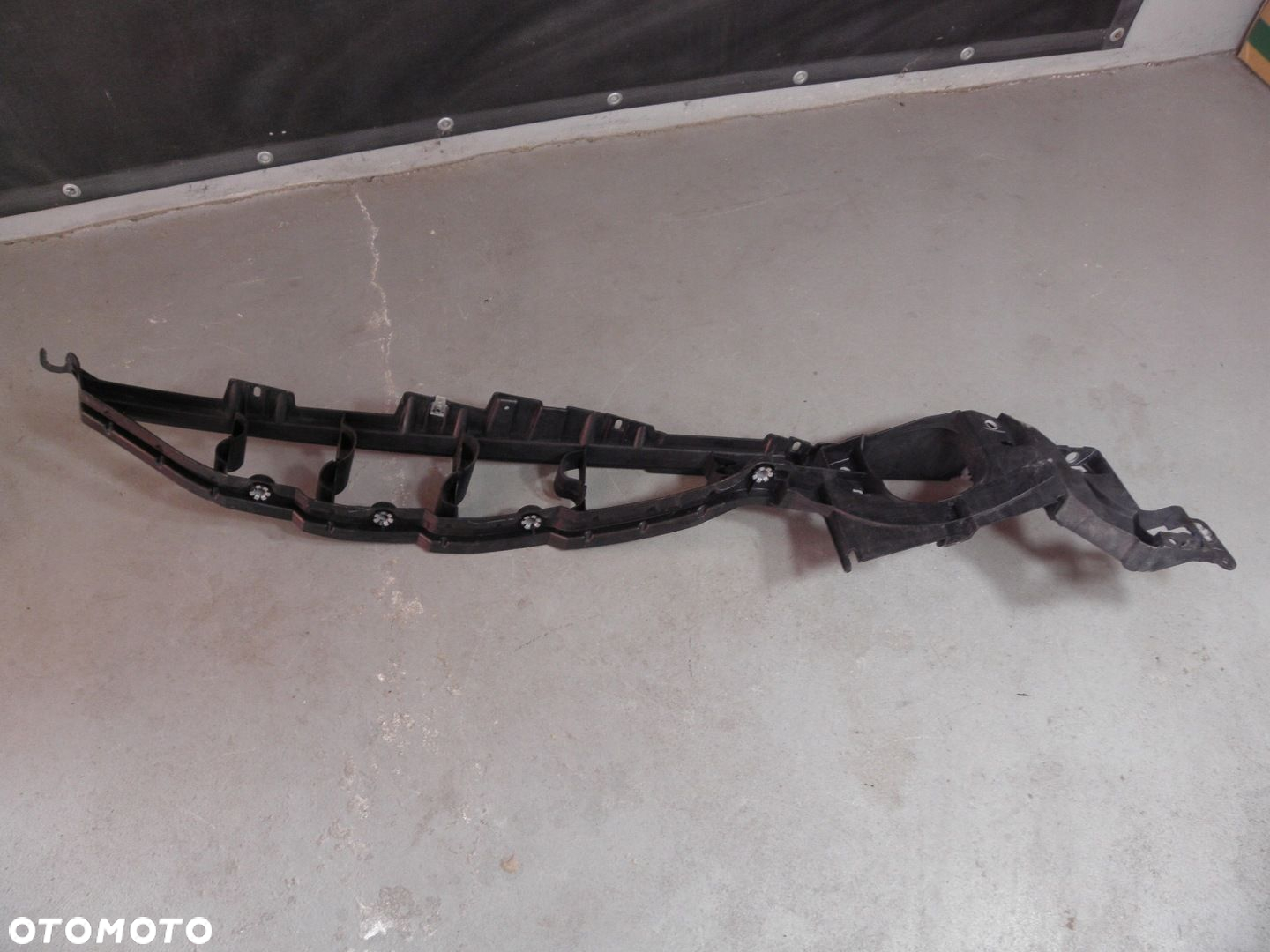 BMW X5 E70 // MOCOWANIE WSPORNIK BŁOTNIKA LEWY PRZÓD 7157989 - 2