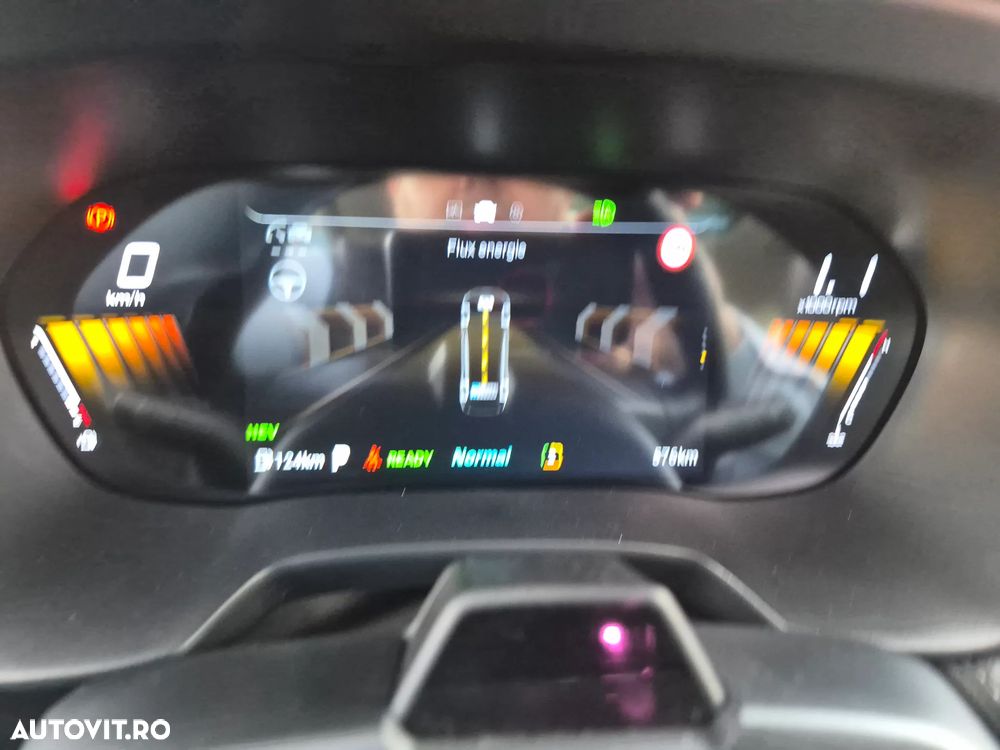 MG ZS HEV 1.5 GSI AT Exclusive+ - 22